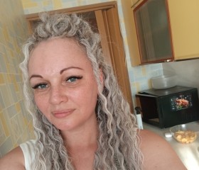 Anastasiya, 42, Surgut
