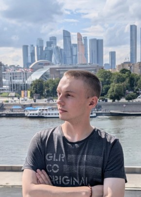 Кирилл из Липецка 21 год