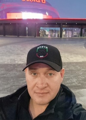 Антон из Донецка 46 лет
