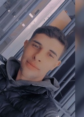 Mustafa Abaca, 20, Türkiye Cumhuriyeti, Manisa