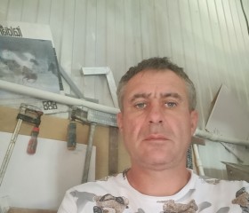 Богдан, 41 год, Калязин