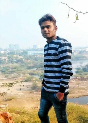 Aryan, 18, India, Takhatpur
