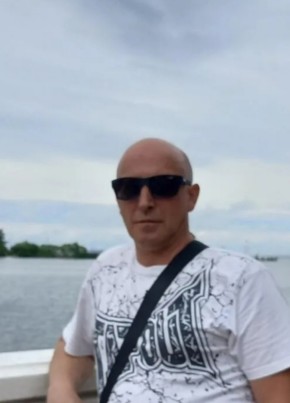 Илья