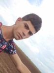 Brayan, 18, Havana
