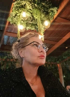 Елена из Мурманска 52 года