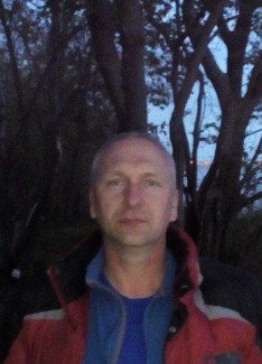 Игорь, 51, Россия, Балаково