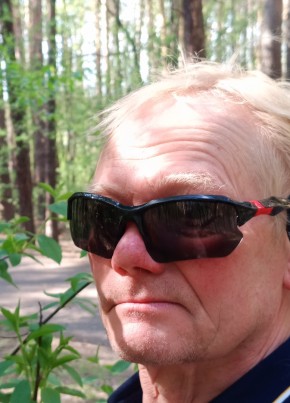 Евгений из Екатеринбурга 58 лет
