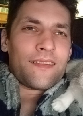 Илья, 32, Россия, Екатеринбург