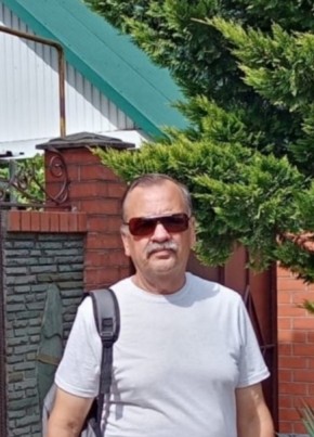 ЛЕВ, 55, Россия, Пенза