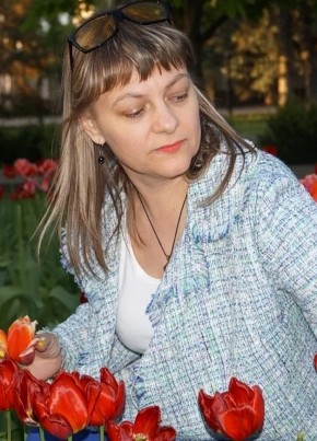 Лариса, 49, Россия, Ростов-на-Дону