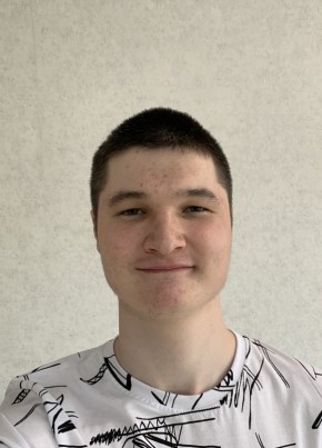 Рамис из Уфы 23 года