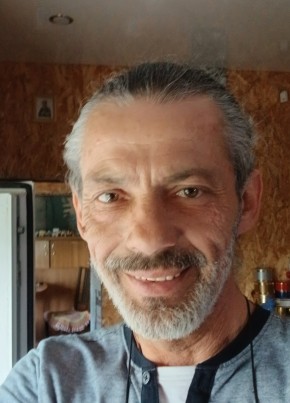 Олег из Новочеркасска 52 года