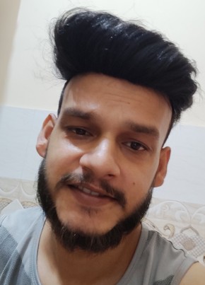 Rajat Chauhan, 28, India, Rāmpur