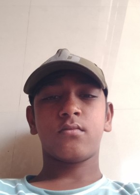 Akash, 18, India, Bijapur