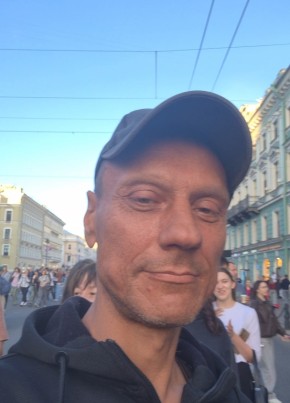Дмитрий из Санкт-Петербурга 42 года