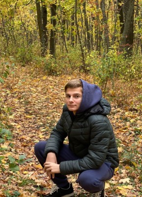 Вениамин, 18, Россия, Саратов