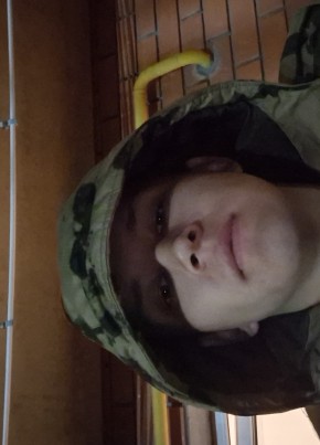 Иван, 21, Россия, Калуга