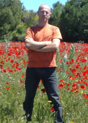 viktor, 49, France, Paris