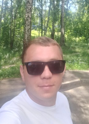 Алексей, 35, Россия, Саров