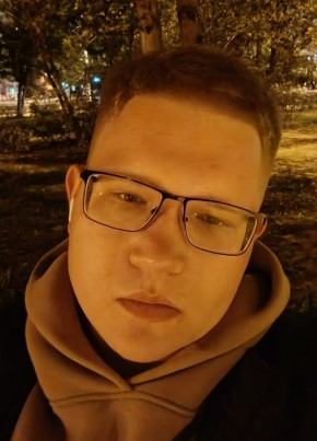 Боря из Волгограда 20 лет