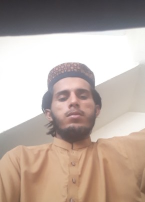 Waseem из Kandel 18 лет