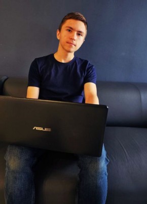 Антон, 19, Россия, Москва