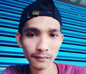 Seapun, 32, Pattani