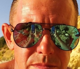 Aleksandr, 41, Sevastopol