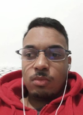 Alex из São Bernardo do Campo 23 года