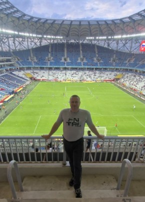 Андрей из Волгограда 49 лет