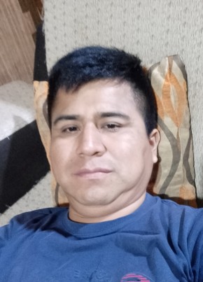 Gustavo Chavez R, 35, República del Perú, Ica