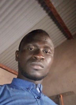Kambiré из Bobo-Dioulasso 31 год