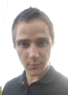 Некита из Тюкалинска 18 лет