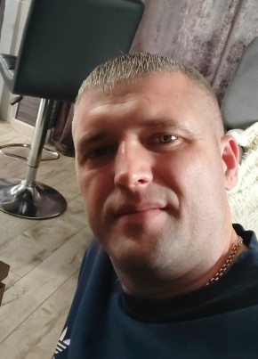 Антон, 36, Россия, Усолье-Сибирское