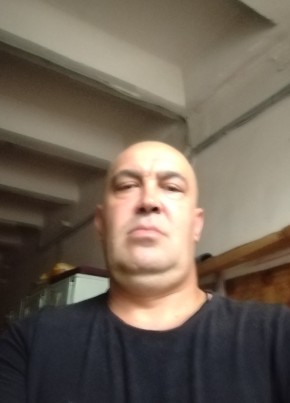 Виктор