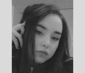 Arina, 23, Saint Petersburg