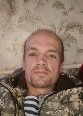 Антон, 39, Россия, Москва