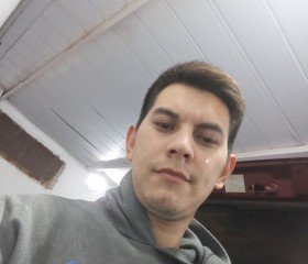 Armando, 26, Asuncion