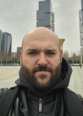Михаил из Подольска 35 лет