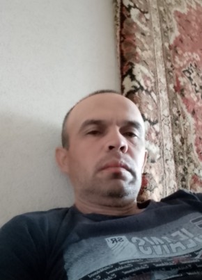 Рустам из Боброва 45 лет