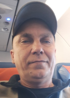 Дмитрий из Пскова 47 лет