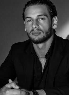 Daniel из London 37 лет