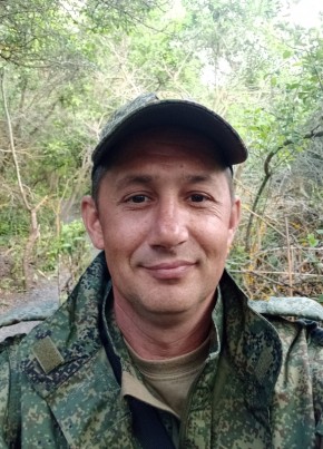 Ильдар из Ростова-на-Дону 44 года