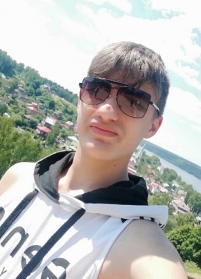 иван, 21, Россия, Иваново