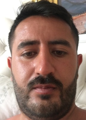 hakan, 31, Türkiye Cumhuriyeti, İstanbul