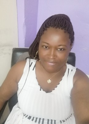 Monique , 40, Republic of Cameroon, Douala