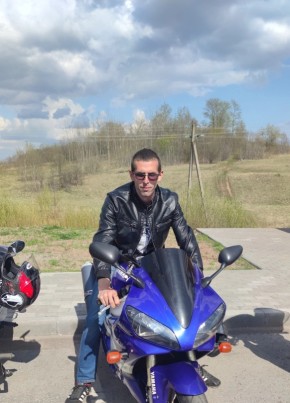 Анатолий, 33, Россия, Псков