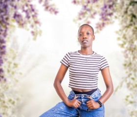 Carol, 21, Kampala