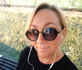 Elina, 49, Moscow