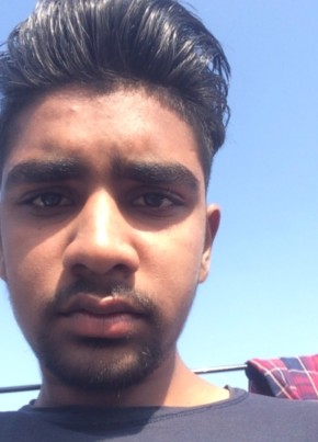 Arsh, 21, India, Ludhiana